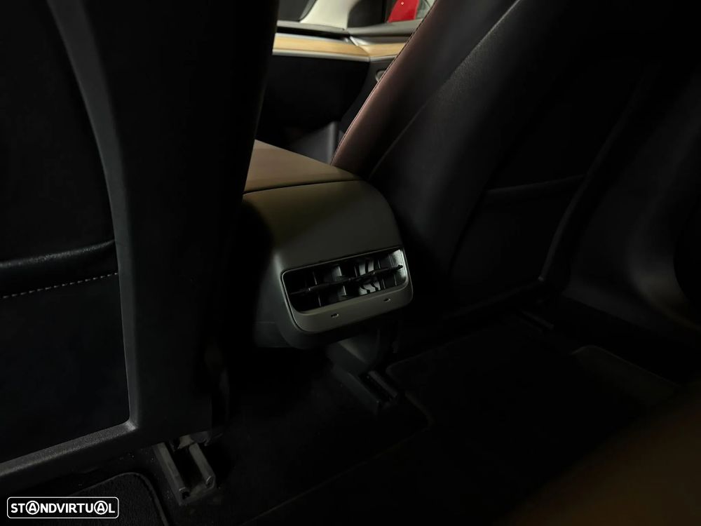 Tesla Model 3 Long-Range Dual Motor AWD - 21