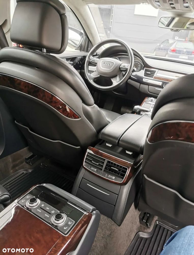Audi A8 4.2 TDI L Quattro - 15