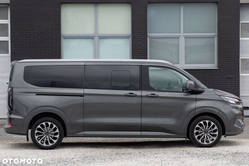 Ford Tourneo Custom - 5