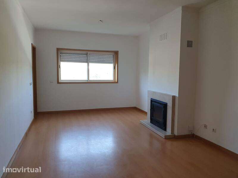 Apartamento T2 em Ermesinde, Valongo - Boas áreas e acessibilidades - Grande imagem: 5/16
