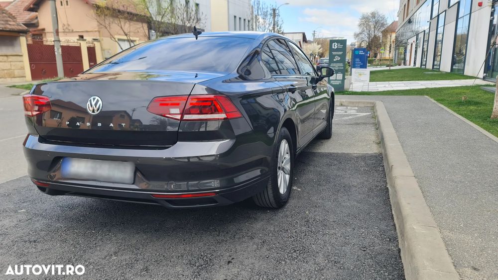 Volkswagen Passat 1.5 TSI ACT Trendline - 4