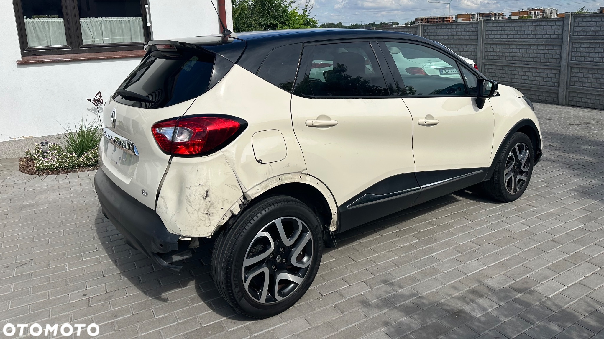 Renault Captur 1.2 Energy TCe Limited EDC - 7