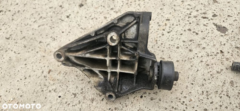 Łapa mocowanie silnika Renault Clio II 1,2 16V 2001r 7700871342 - 3