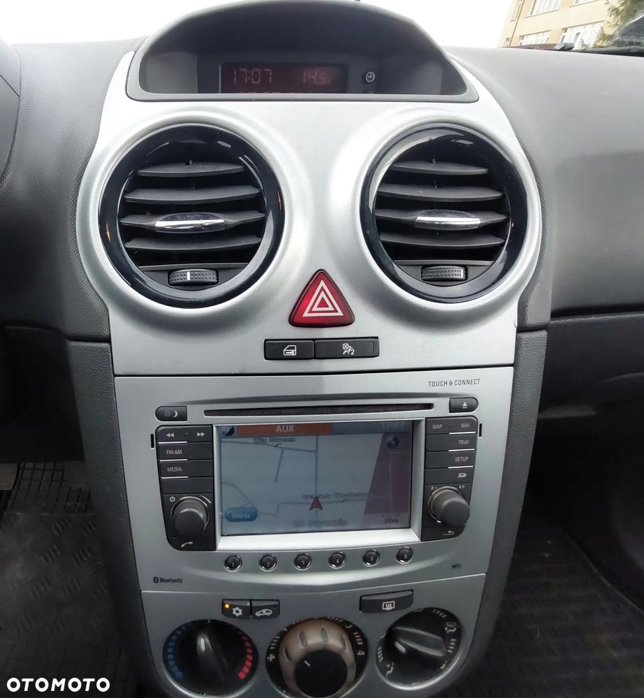 Opel Corsa - 11