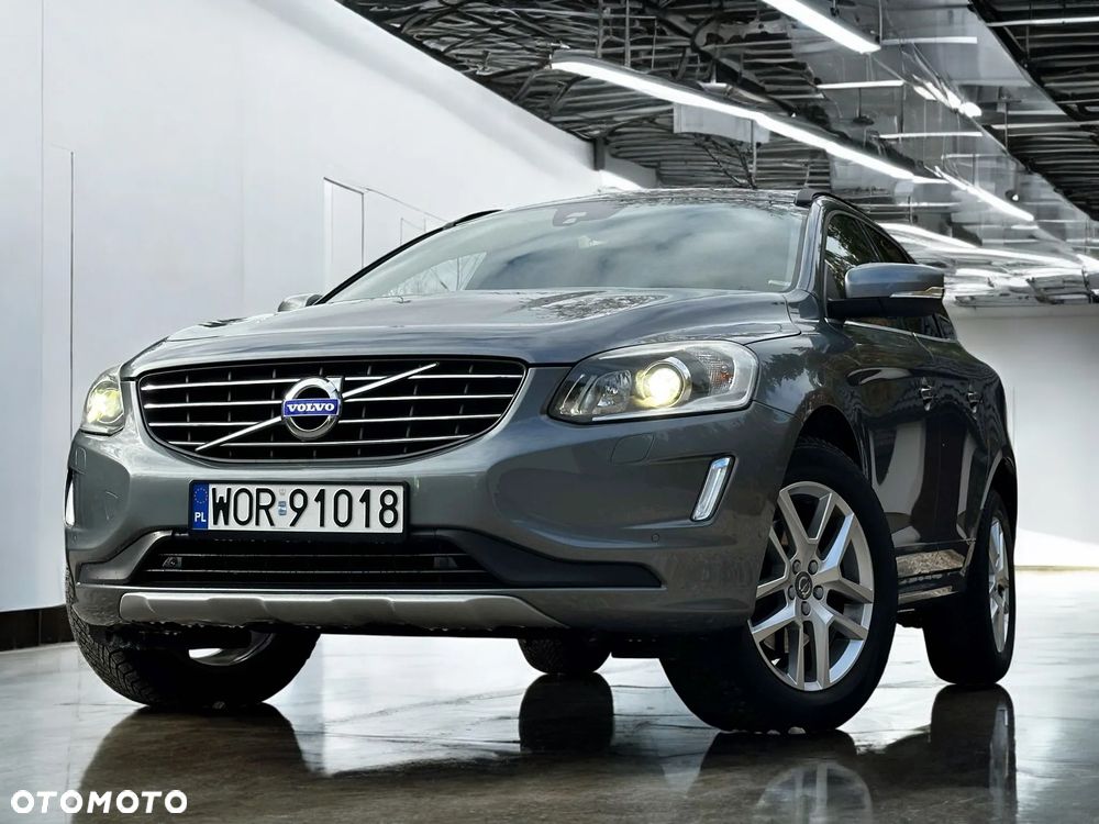 Volvo XC 60 D4 Momentum - 9
