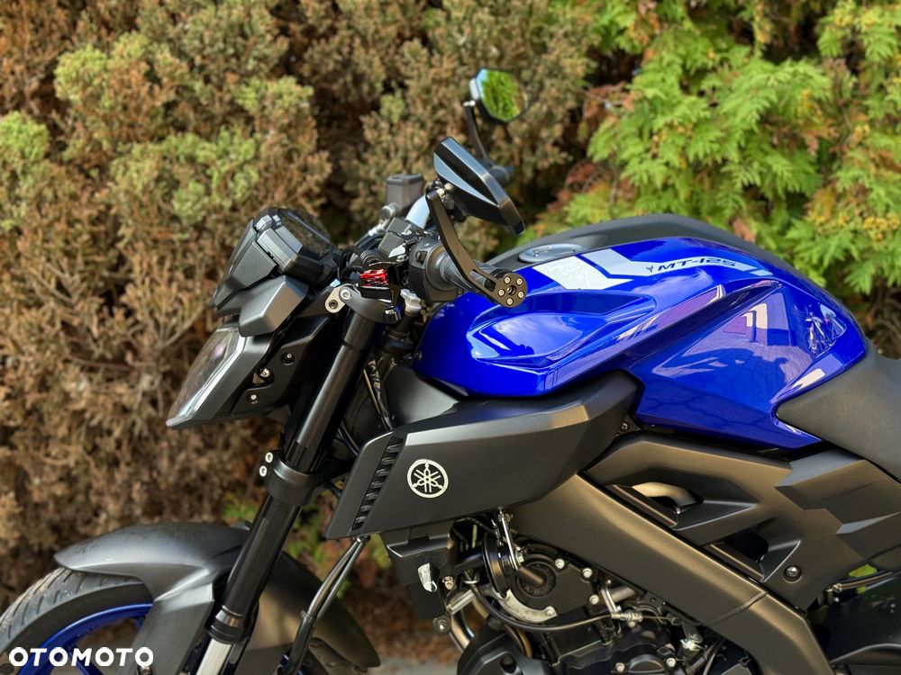 Yamaha MT - 27