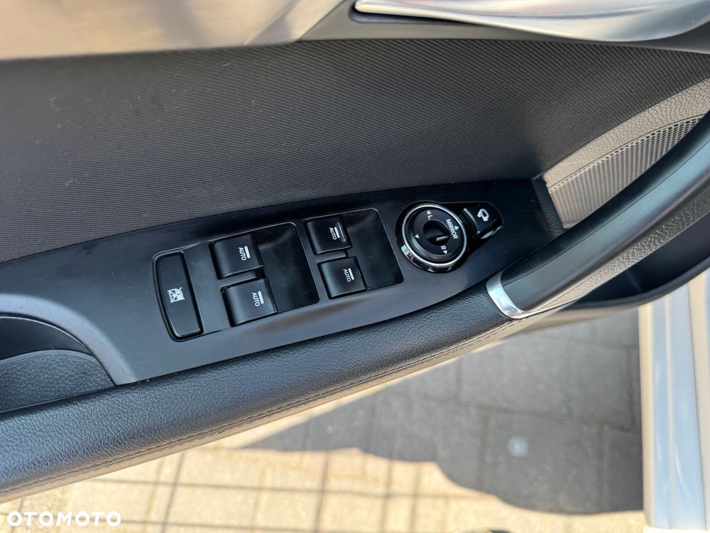 Hyundai i40 Kombi 1.7 CRDi Trend - 8