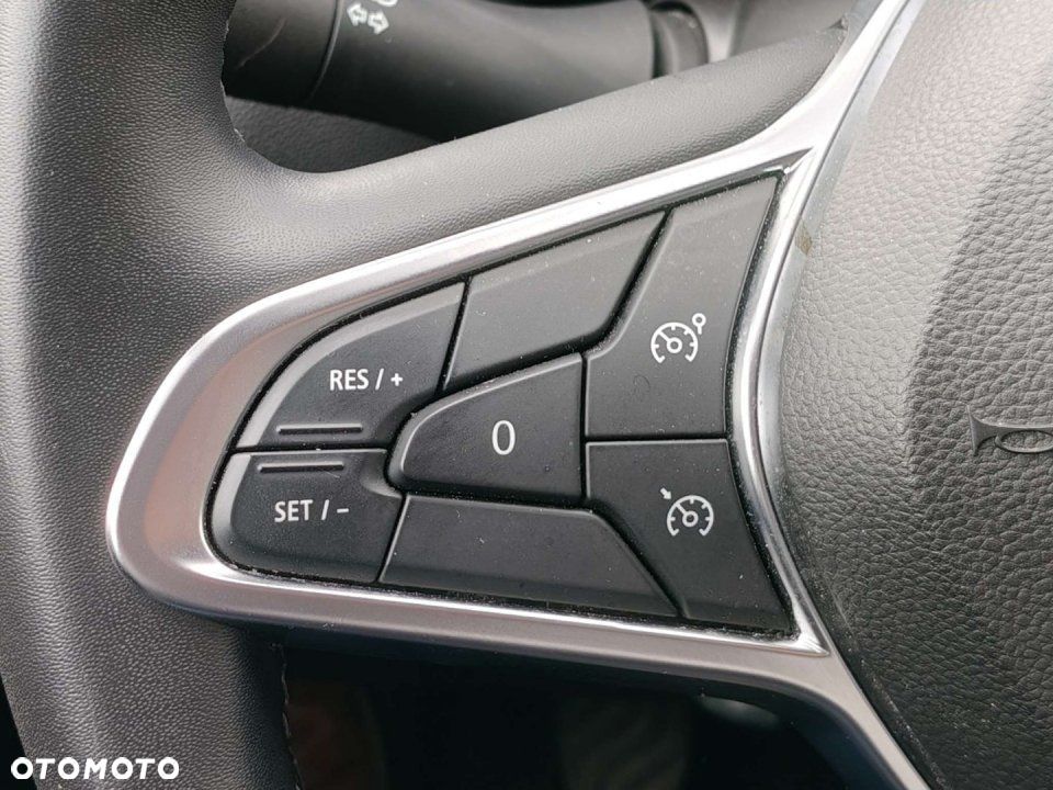 Renault Captur - 10
