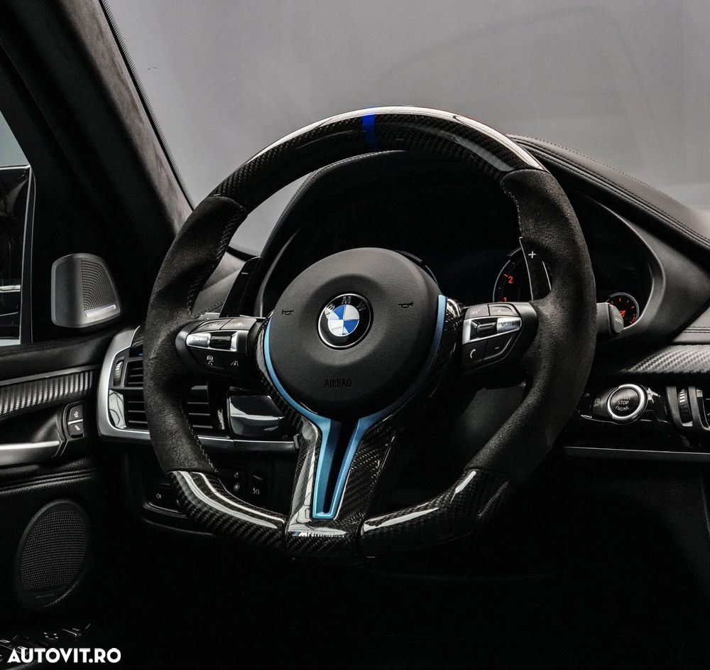 BMW X6 xDrive50i - 18