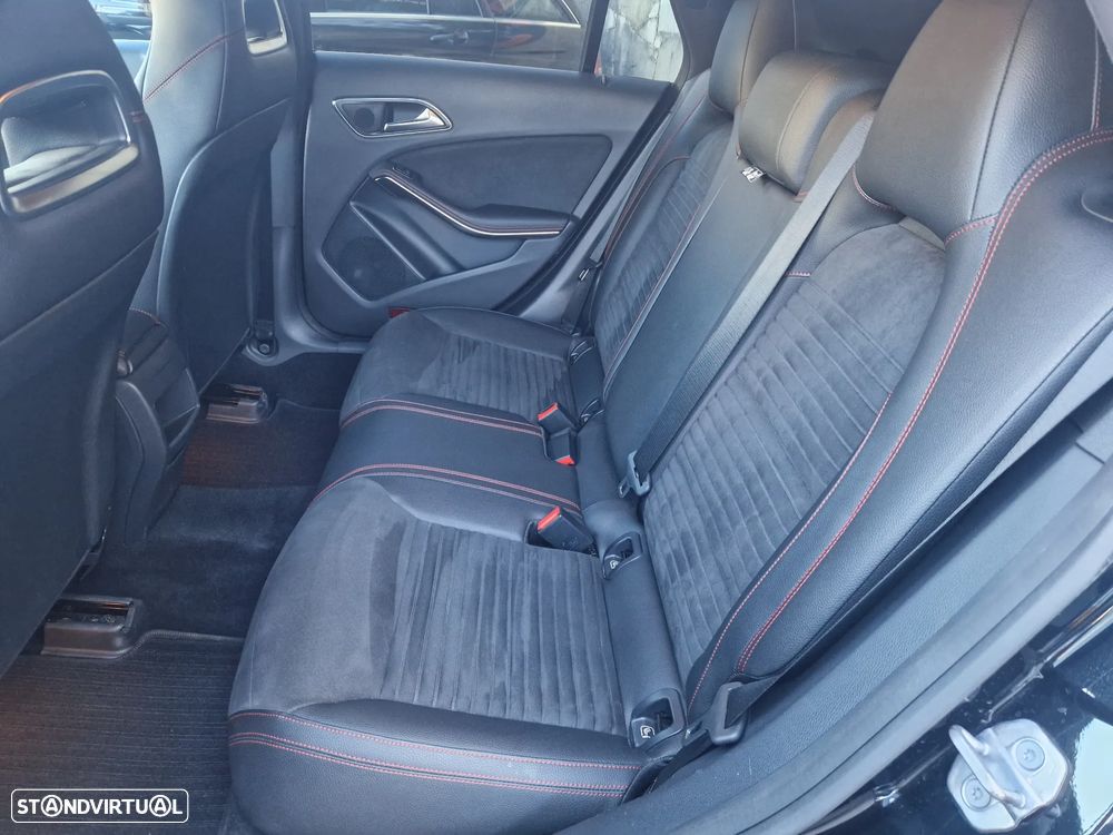 Mercedes-Benz CLA 180 d Shooting Brake AMG Line Aut. - 13