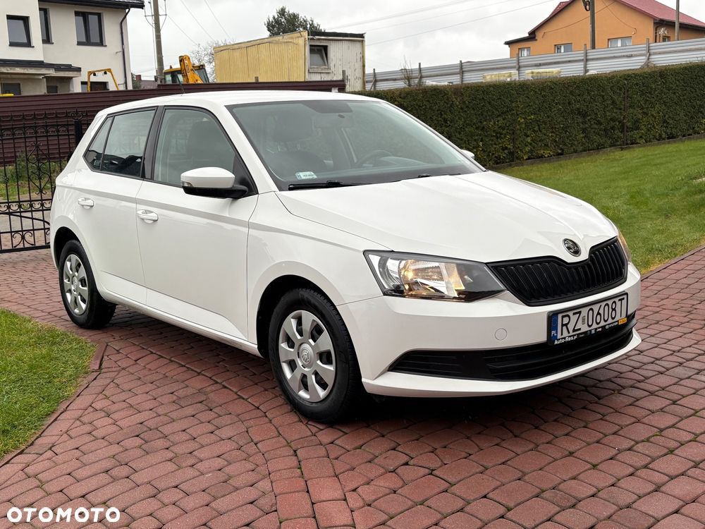Skoda Fabia 1.0 TSI Active - 1