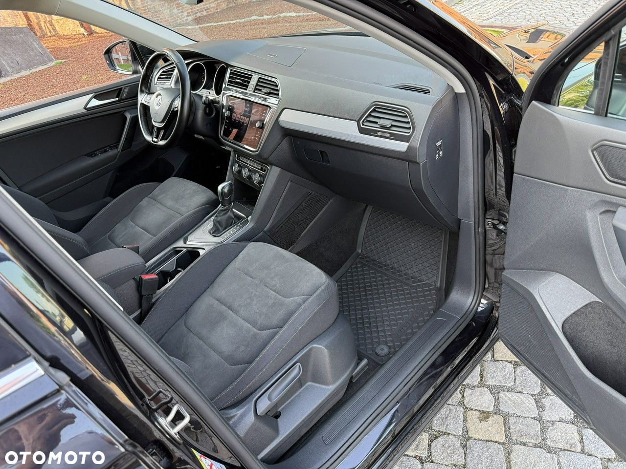 Volkswagen Tiguan - 18