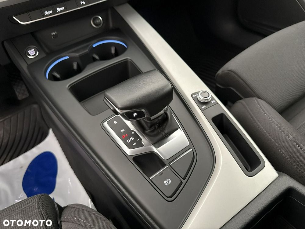 Audi A4 Avant - 17