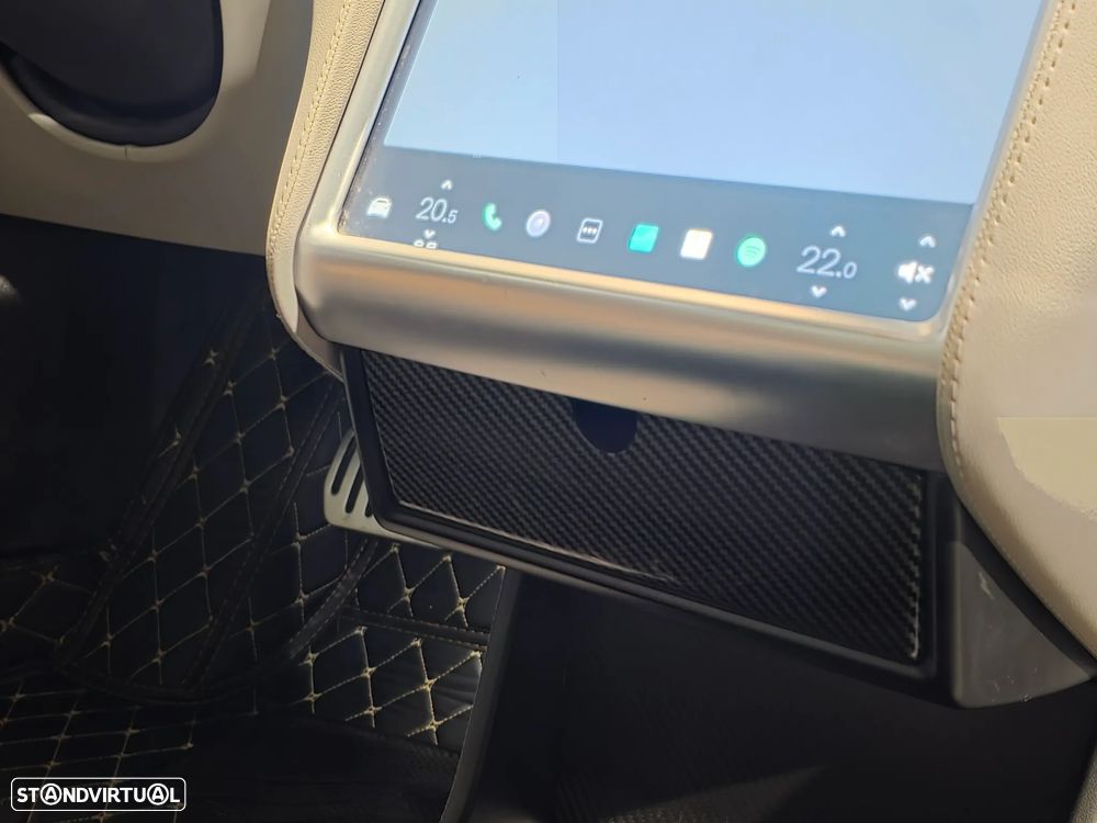 Tesla Model S 85 - 29