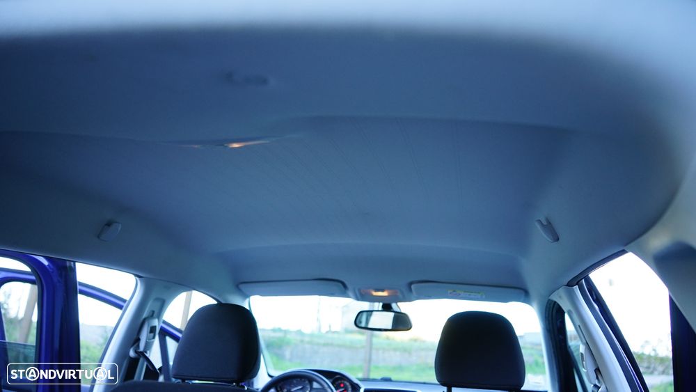 Peugeot 2008 1.2 PureTech Style - 36