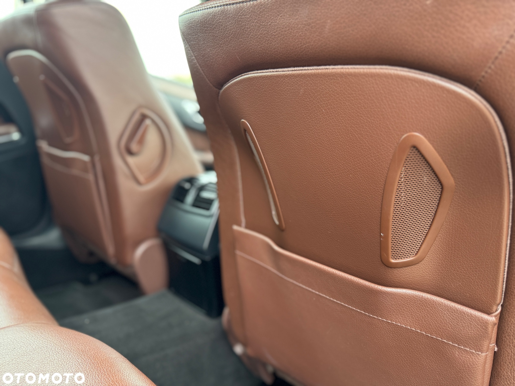 Mercedes-Benz Klasa E 220 T BlueTEC 4Matic 7G-TRONIC Avantgarde - 14