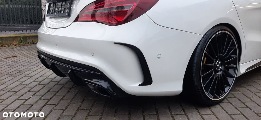 Mercedes-Benz CLA 200 - 8