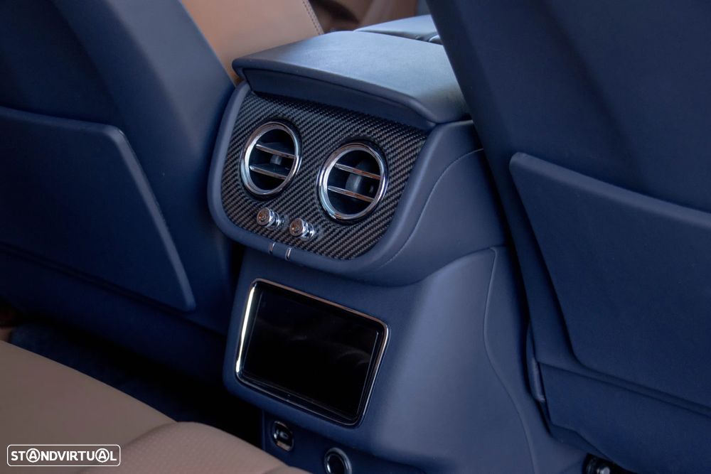 Bentley Bentayga - 48
