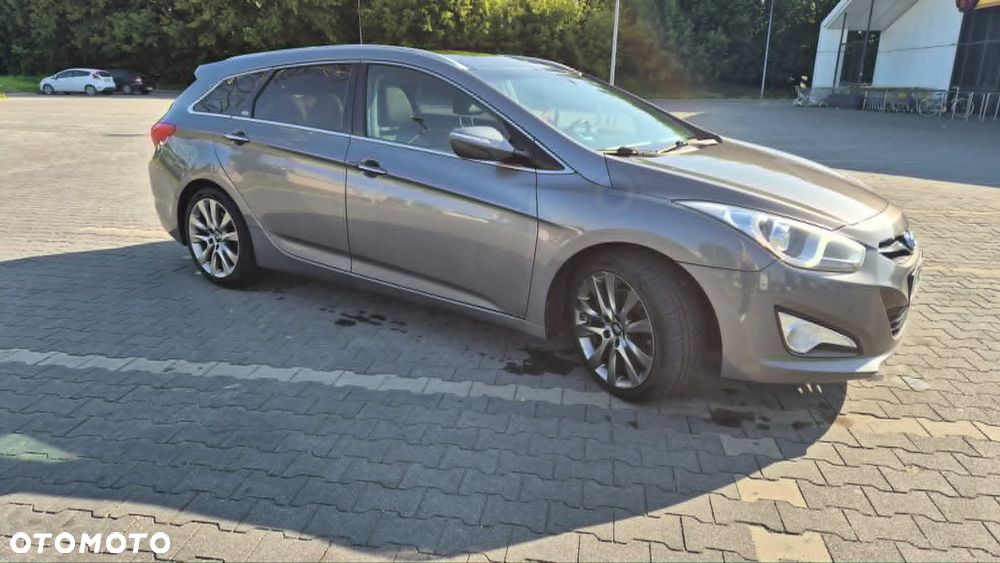 Hyundai i40 1.7 CRDi Comfort - 1
