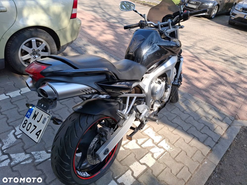Yamaha FZ6 - 13