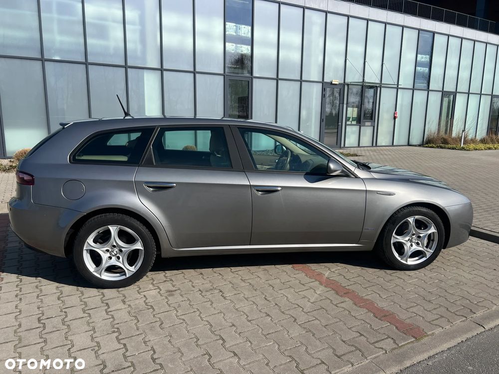 Alfa Romeo 159 - 4