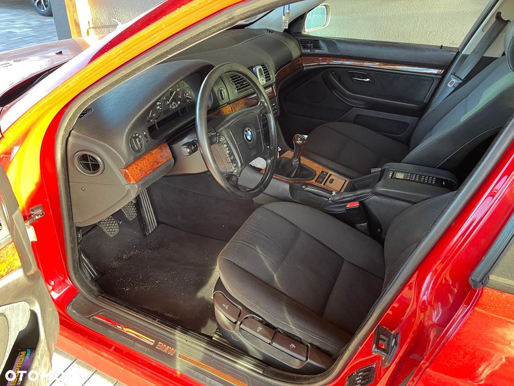 BMW Seria 5 - 13