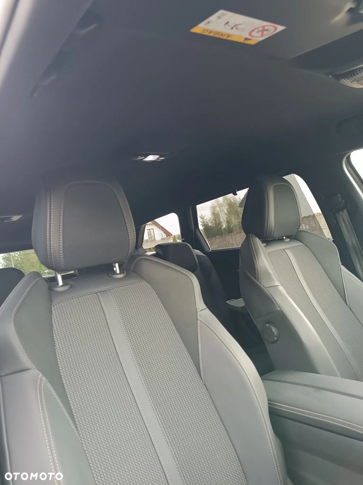 Peugeot 5008 Hybrid 136 e-DSC GT - 19