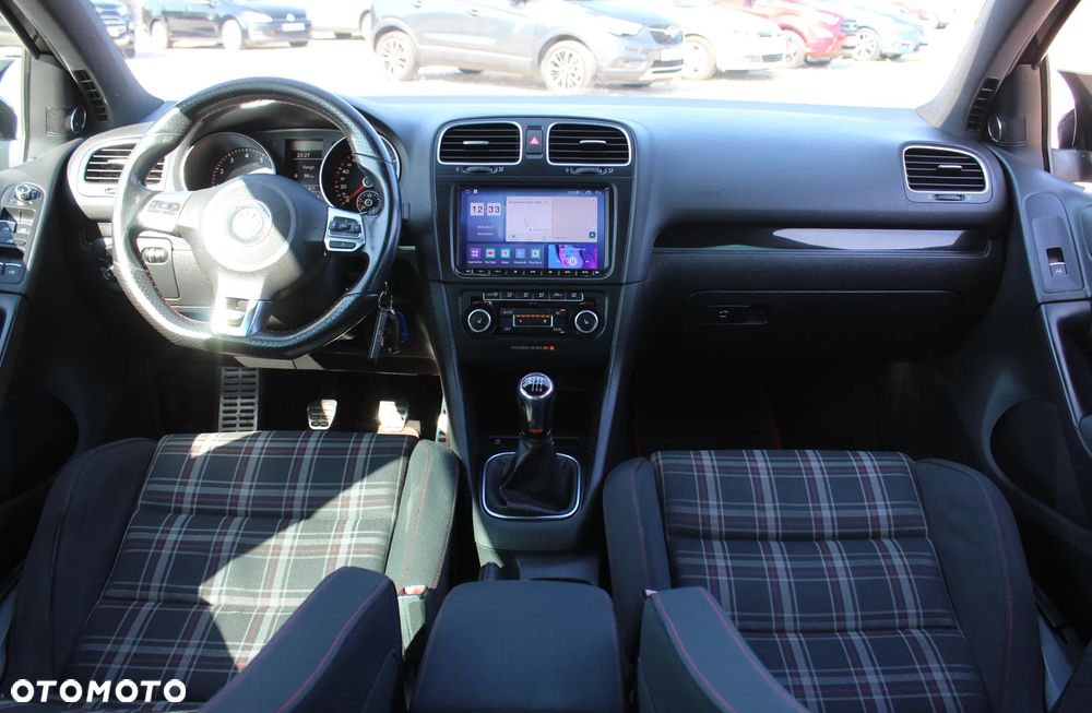 Volkswagen Golf 2.0 TSI GTI - 17