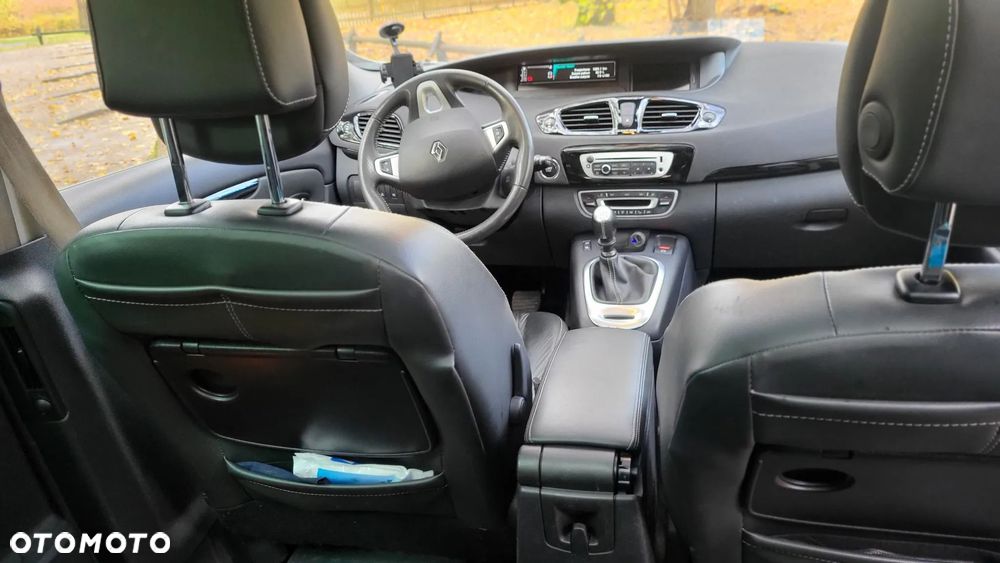 Renault Scenic dCi 160 Bose Edition - 23