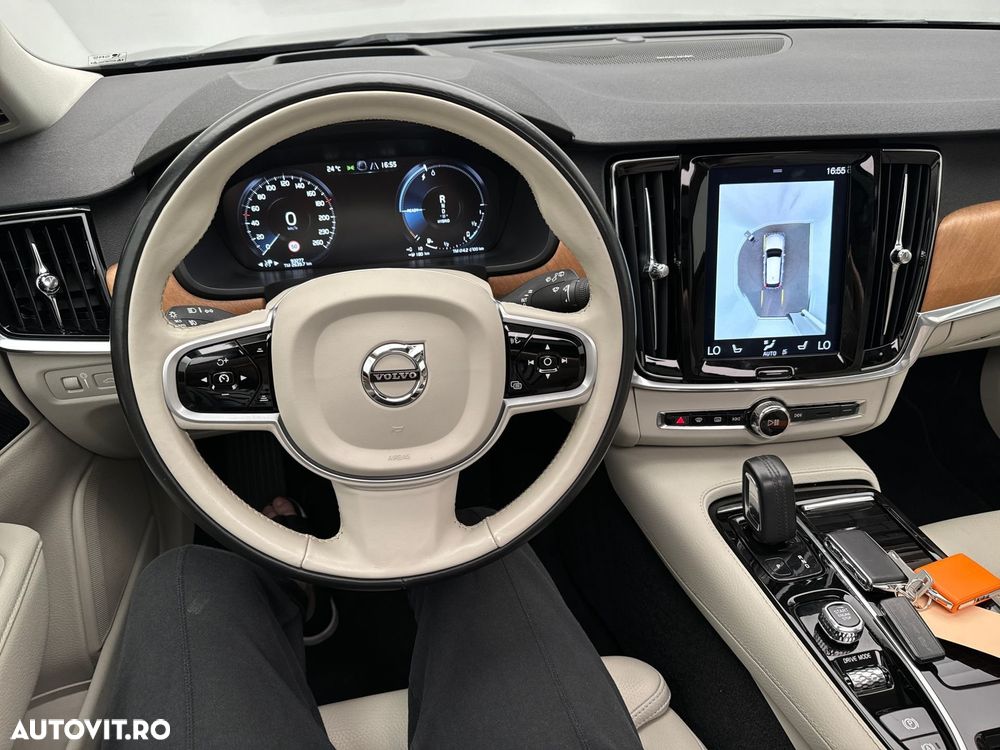 Volvo V90 T6 Recharge AWD Geartronic Inscription - 16