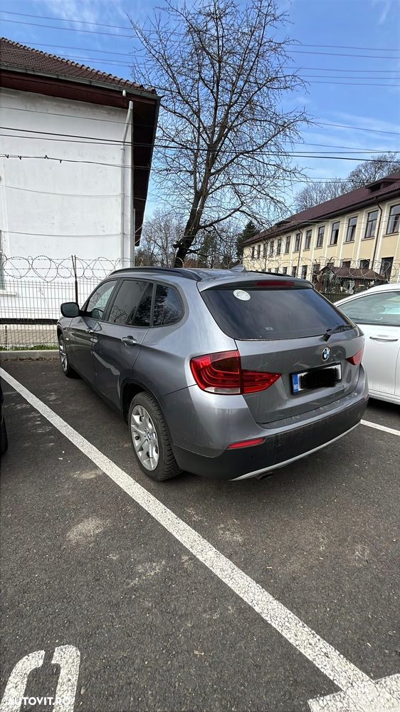 BMW X1 xDrive18d xLine - 1
