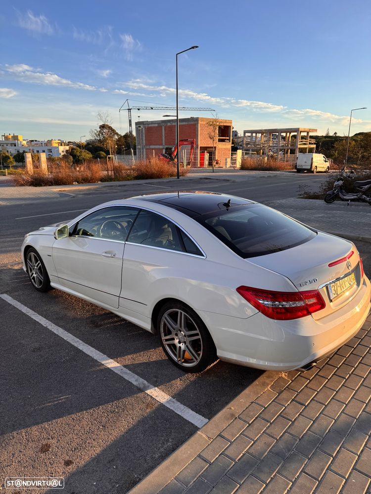Mercedes-Benz E 250 CDI DPF BlueEFFICIENCY Avantgarde - 2