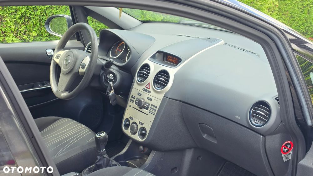 Opel Corsa 1.3 CDTI DPF - 6