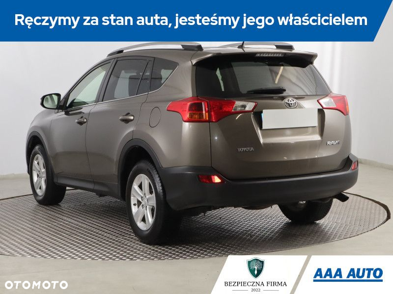 Toyota RAV4 - 5
