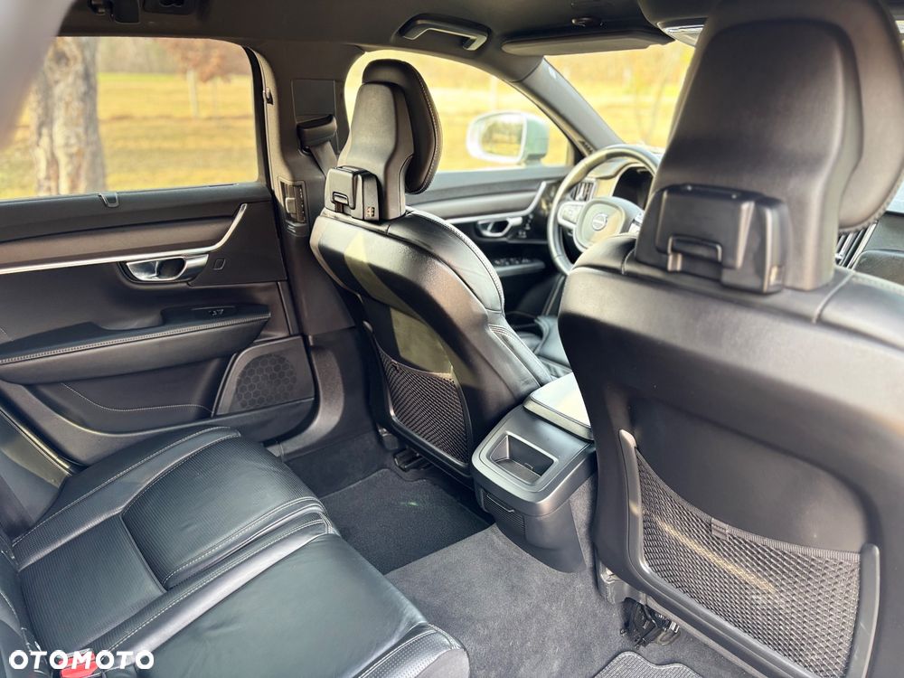 Volvo V90 Cross Country T5 AWD Pro - 28