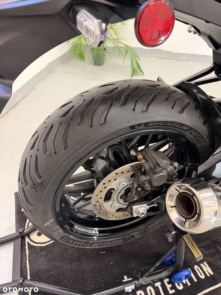 Kawasaki Z 900 RS - 20