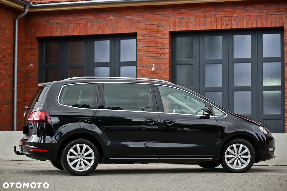 Volkswagen Sharan 2.0 TDI 4MOTION (BlueMotion Technology) Highline - 17