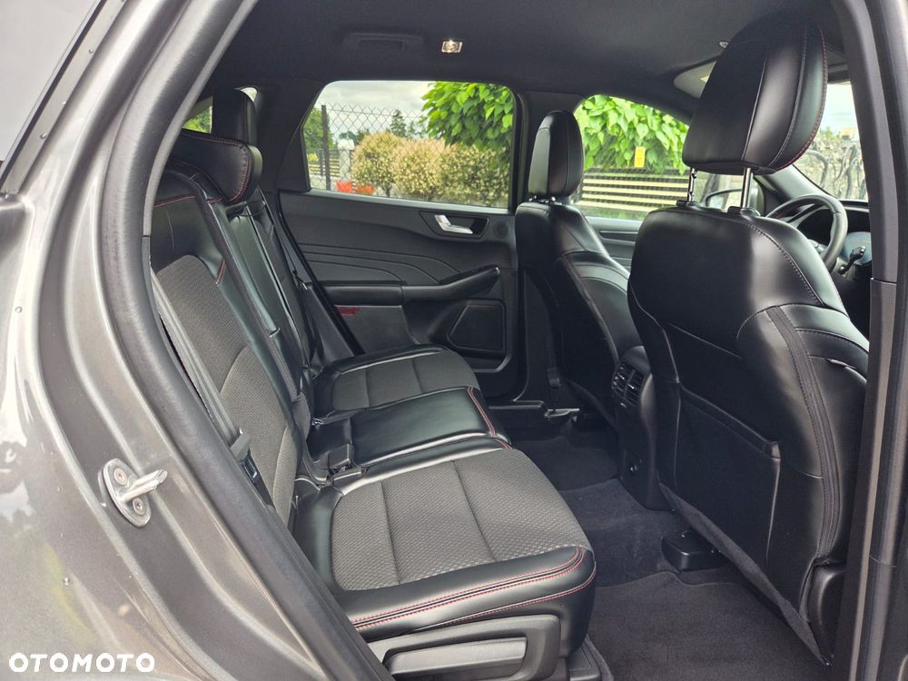 Ford Kuga 2.0 EcoBoost 4x4 ST-Line - 5