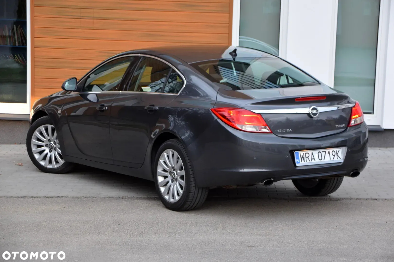 Opel Insignia 1.6 Turbo Sport - 10