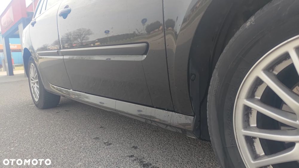 Renault Laguna dCi 110 FAP Dynamique - 27