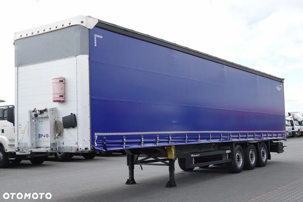 Schmitz Cargobull / FIRANKA / STANDARD / DWIE OSIE PODNOSZONE / - 3