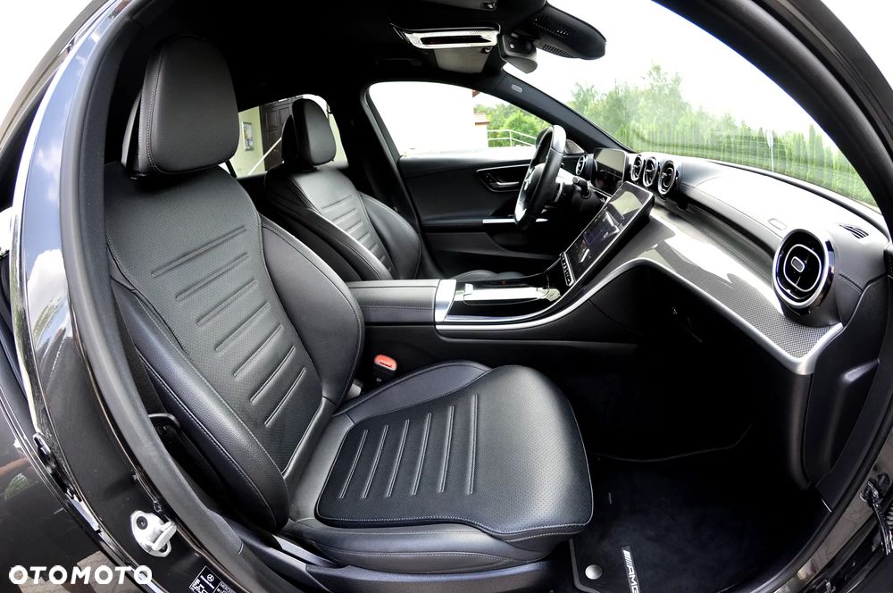Mercedes-Benz Klasa C 200 9G-TRONIC AMG Line - 26