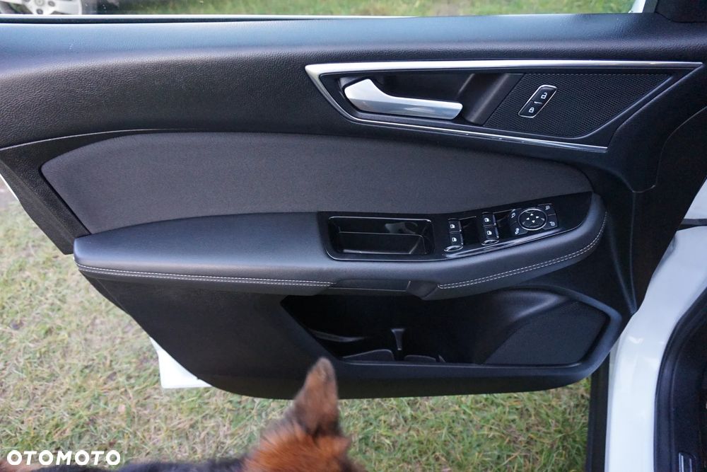 Ford S-Max 2.0 TDCi Titanium PowerShift - 16