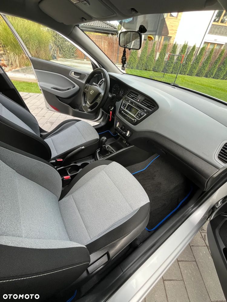 Hyundai i20 1.2 Classic - 9