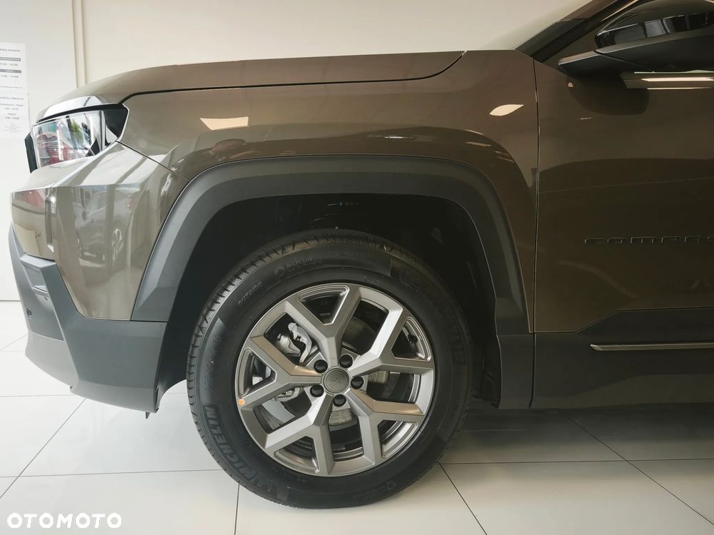 Jeep Compass 1.2 T3 mHEV Altitude FWD DCT - 8