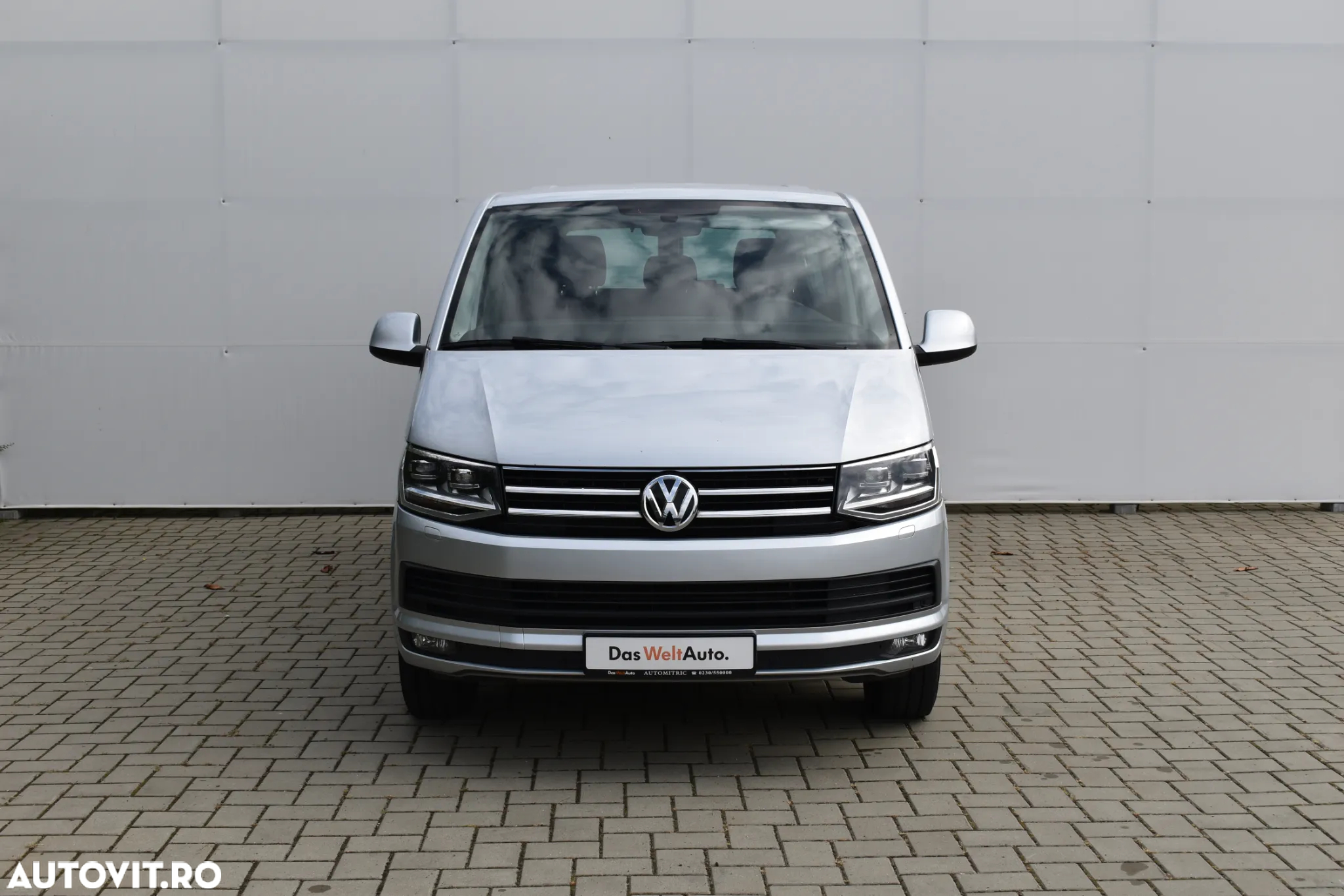 Volkswagen Caravelle T6 2.0 TDI LR Comfortline - 2