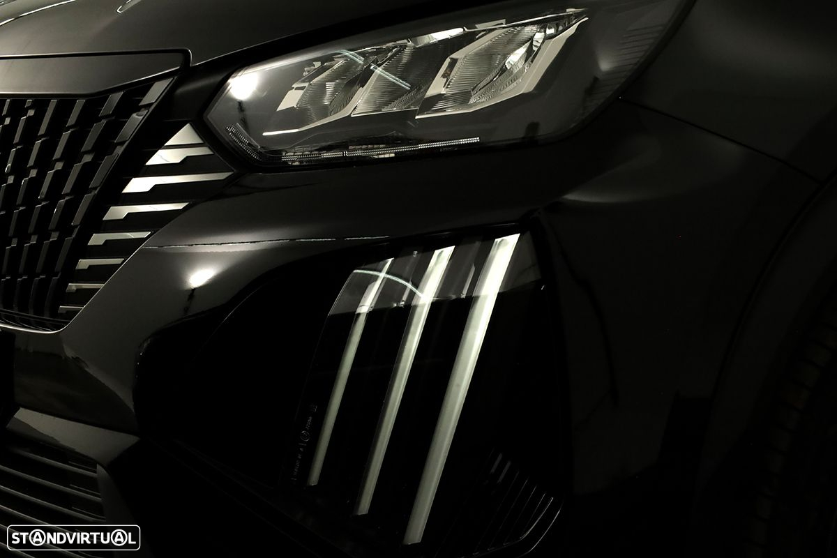 Peugeot 2008 1.2 PureTech Allure - 6