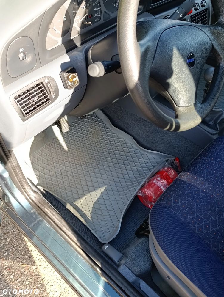 Fiat Siena 1.4 EL - 5