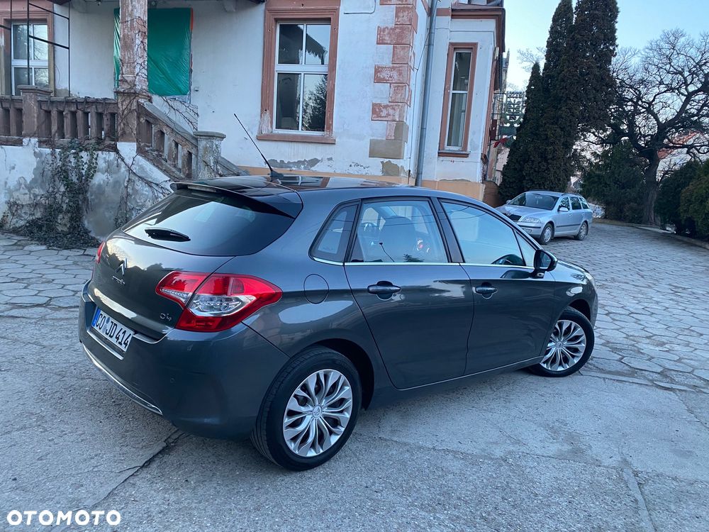 Citroën C4 VTi 95 Selection - 4