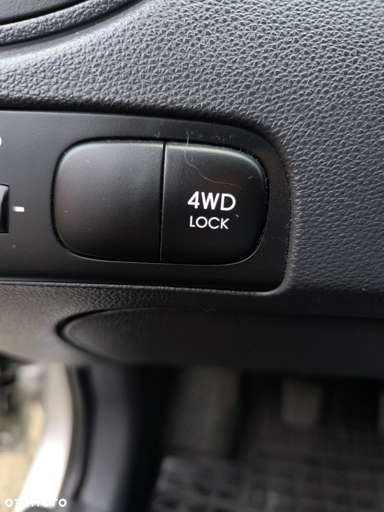 Kia Sportage 2.0 d Tour - 29